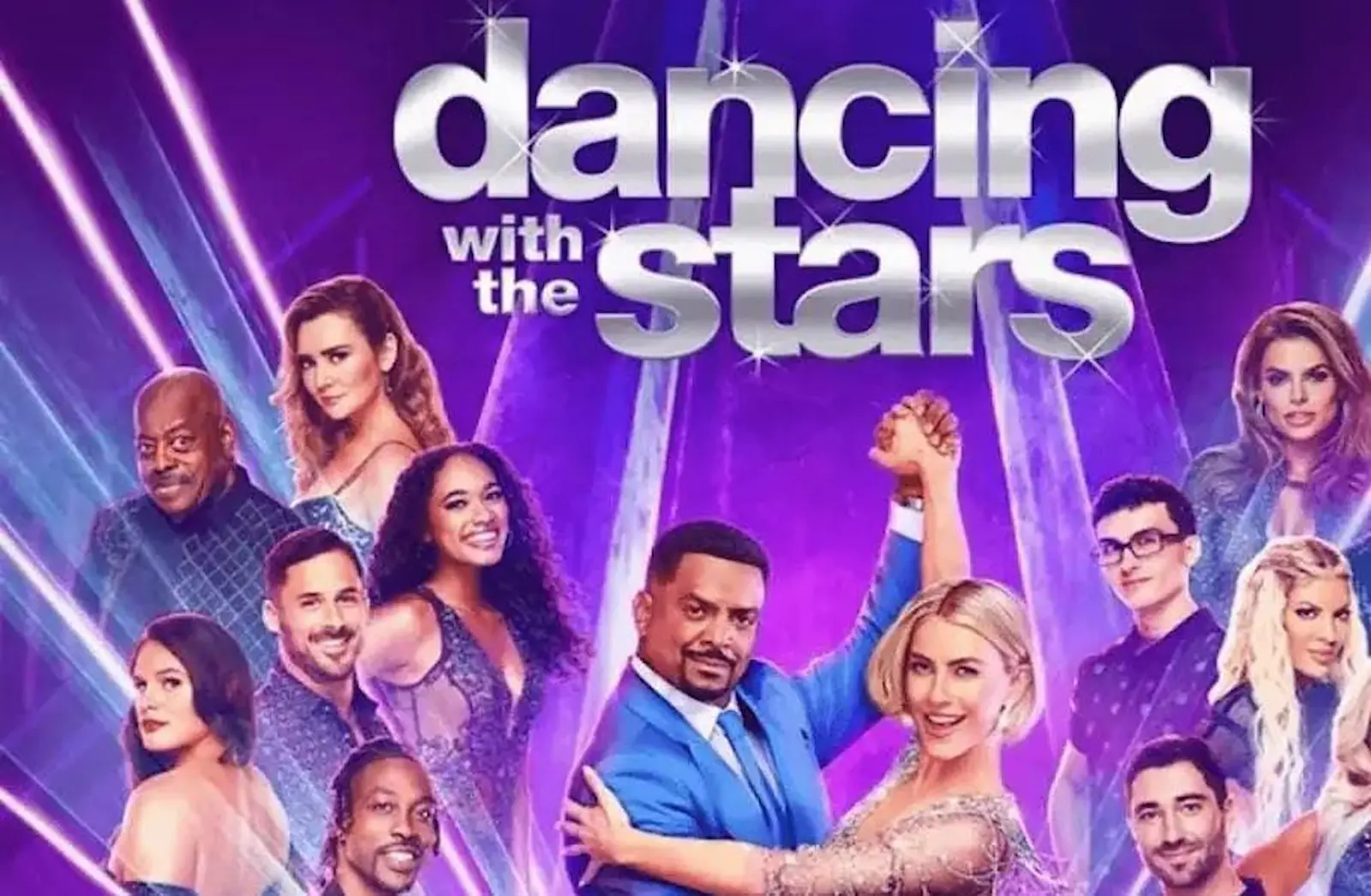 "Dancing with the Stars" Season 33 featuring the cast of celebrities.