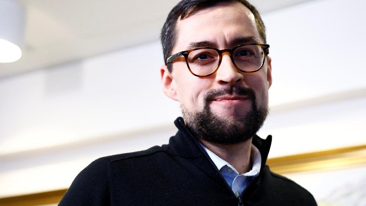 Greenland Prime Minister Dismisses Trump's Assertion of U.S. Purchase 1 2025 02 04T193229Z 2064298326 RC2VNCAM3M7A RTRMADP 3 GREENLAND ELECTION